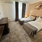 Hotel Neon